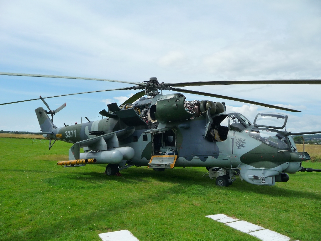 Mil Mi35 Hind Rotary Wing Aircraft Walkarounds